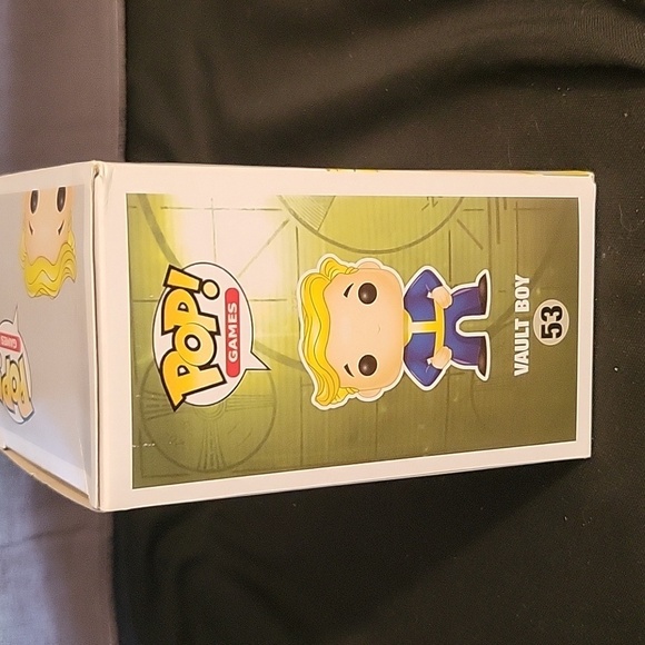 Vault Boy Funko - Picture 4 of 6